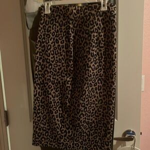 Ann Taylor Cheetah print form fitting pencil skirt!